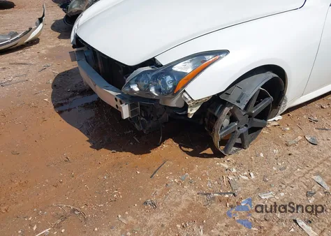 2013 Infiniti G37X из США, поврежденный, VIN JN1CV6EL7DM980512